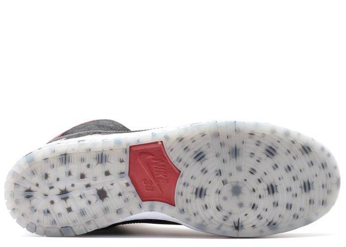 Shop Nike SB Dunk High 'Brooklyn Projects Paparazzi Quickstrike' 707424-026