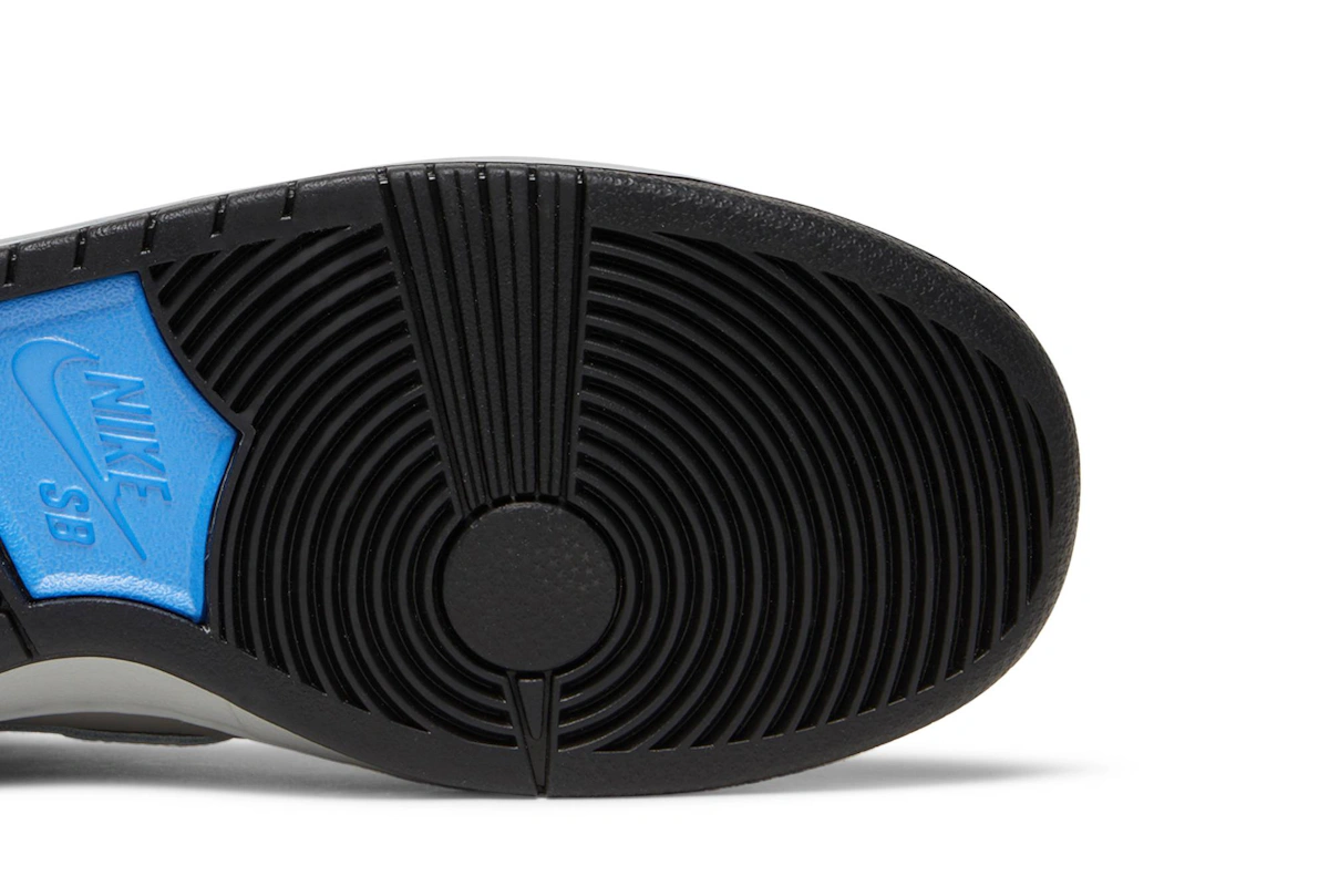 Nike SB Dunk High 'Medium Grey' DJ9800-001