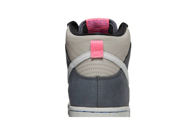 Nike SB Dunk High 'Medium Grey' DJ9800-001