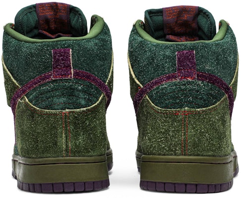 Nike SB Dunk High Premium 'Skunk' 313171-300 Details for Nike SB Dunk High Premium 'Skunk' 313171-300