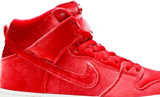 Nike sb red velvet hotsell