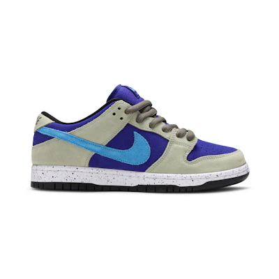 Nike SB Dunk Low 'ACG Celadon'