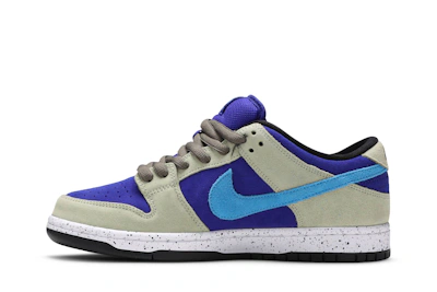 Nike SB Dunk Low 'ACG Celadon' BQ6817-301