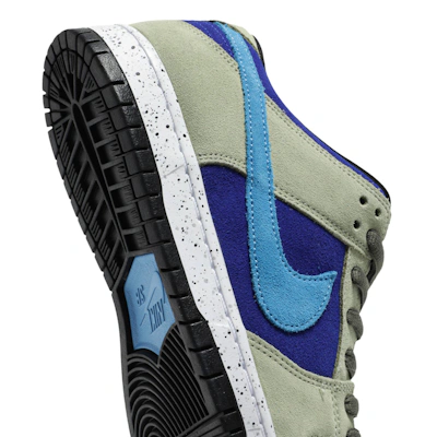 Nike SB Dunk Low 'ACG Celadon' BQ6817-301