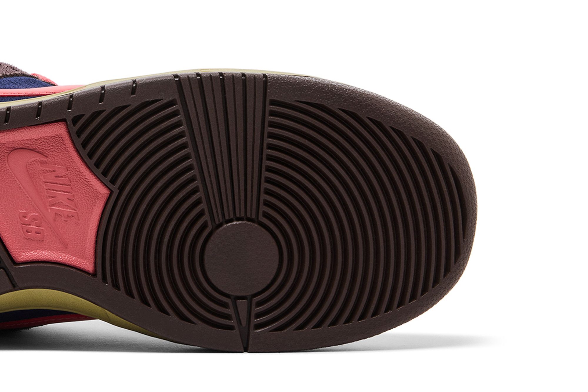 Purchase Nike SB Dunk Low ''Coklat Baroque Adobe'' HQ1625-200