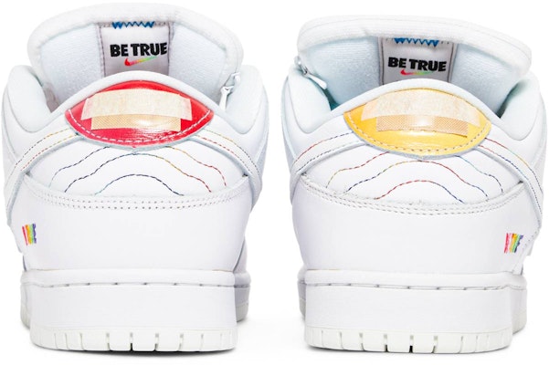 Nike SB Dunk Low 'Be True' Sepatu Sneakers DR4876-100 Details for Nike SB Dunk Low 'Be True' Sepatu Sneakers DR4876-100
