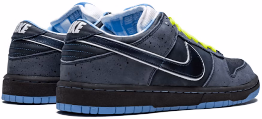 Nike SB Dunk Low 'Blue Lobster Kotak Spesial' 313170-342(S-BOX) Lookbook Nike SB Dunk Low 'Blue Lobster Kotak Spesial' 313170-342(S-BOX)