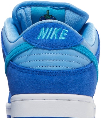 Nike SB Dunk Low 'Blue Raspberry' DM0807-400 Sizing Nike SB Dunk Low 'Blue Raspberry' DM0807-400