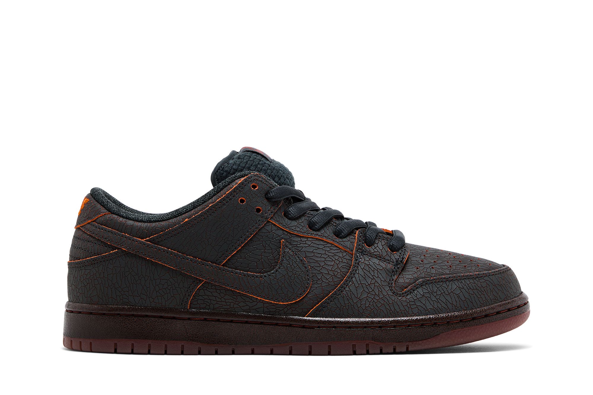 Nike SB Dunk Low 'Krampus' HV1668-001