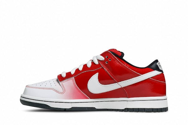 나이키 SB 덩크 로우 '쿠와하라 ET' 313170-611 Lookbook 나이키 SB 덩크 로우 '쿠와하라 ET' 313170-611