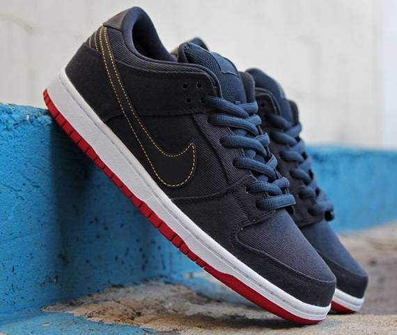 Nike sb best sale levis jeans