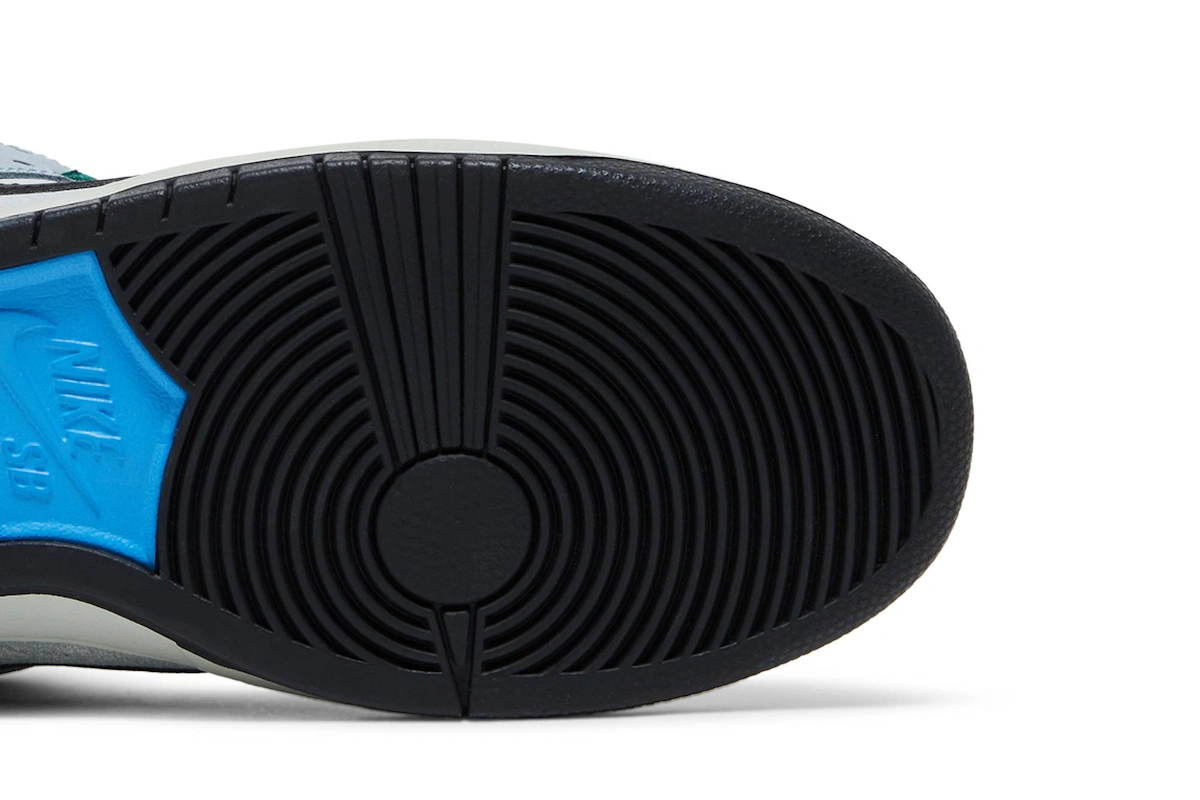 Nike SB Dunk Low 'Maple Leaf Central Park' 313170-021