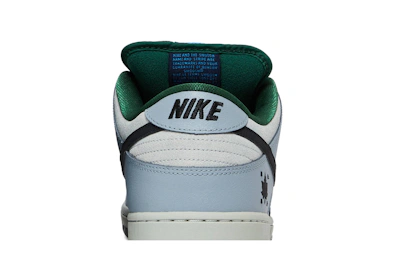 Nike SB Dunk Low 'Maple Leaf Central Park' 313170-021