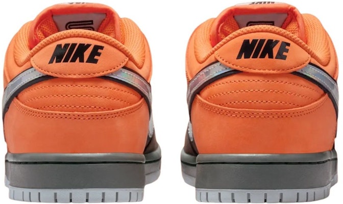 Nike SB Dunk Low 'Muni Fast Pass' IR1888-800 Shop Nike SB Dunk Low 'Muni Fast Pass' IR1888-800