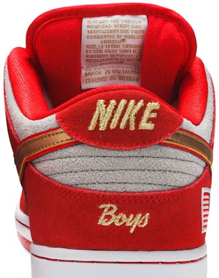 Nike SB Dunk Low 'Nasty Boys' Sepatu Skater Pria 304292-610 Sizing Nike SB Dunk Low 'Nasty Boys' Sepatu Skater Pria 304292-610