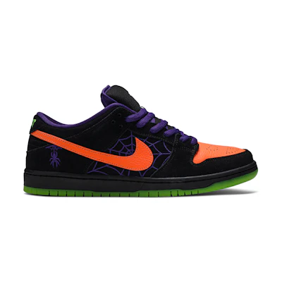 Nike SB Dunk Low 'Night of Mischief'