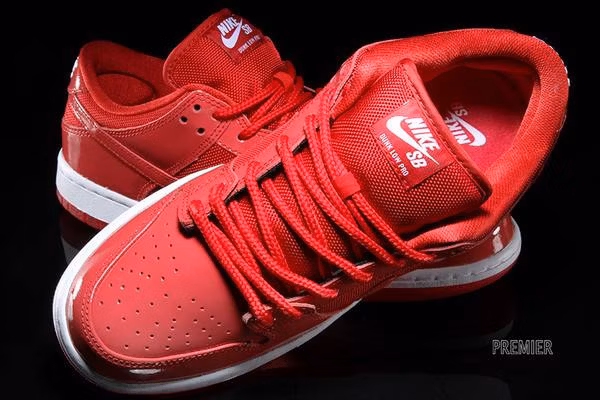 나이키 SB 덩크 로우 '레드 에나멜' 304292-616 Purchase 나이키 SB 덩크 로우 '레드 에나멜' 304292-616