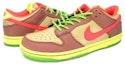 Order Nike SB Dunk Low 'Toxic Sea Robbin' 313170-261 - Kasut Sneakers Stylish