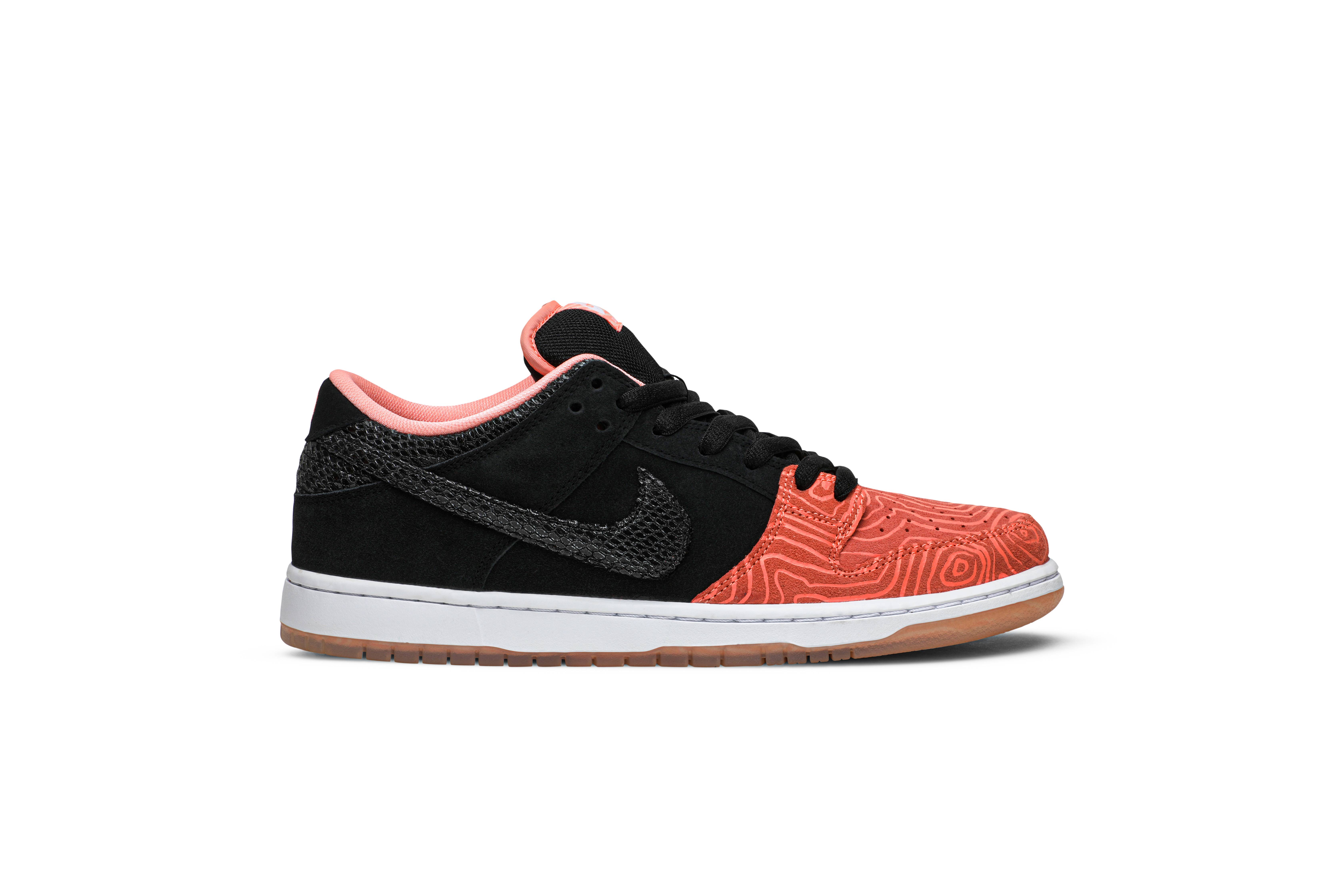 premier nike dunk