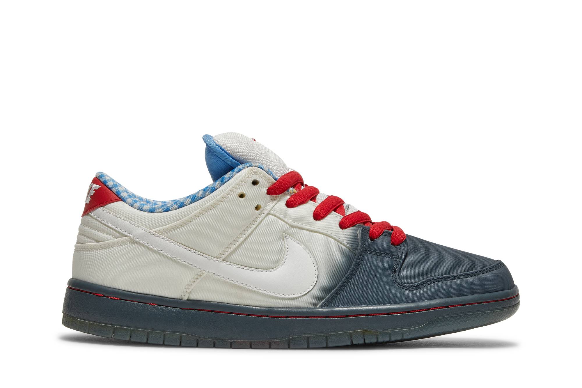 nike sb dunk dorothy
