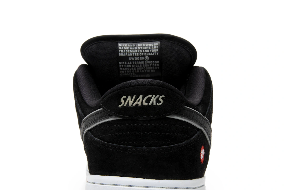 Nike SB Dunk Low Premium 'Quartersnacks' 313170-019