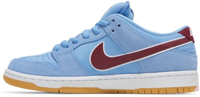 Nike SB ダンク ロー Phillies プレミアム (Nike SB Dunk Low Phillies Premium) DQ4040-400 Lookbook Nike SB ダンク ロー Phillies プレミアム (Nike SB Dunk Low Phillies Premium) DQ4040-400