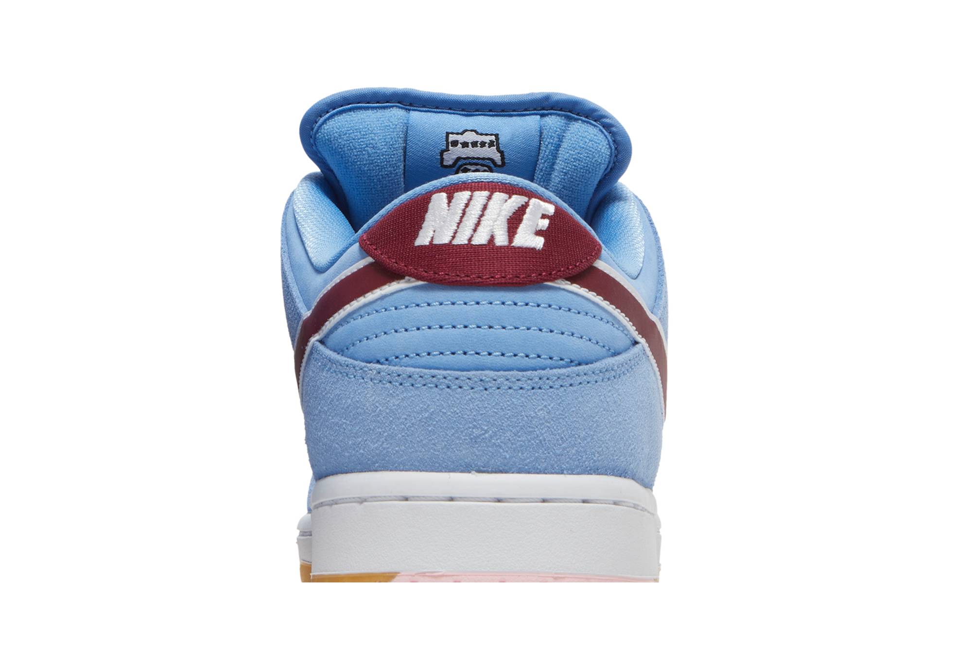 Nike SB Dunk Low Premium SB 'Philadelphia Phillies' DQ4040‑400