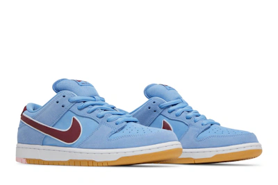 Nike SB Dunk Low Premium SB 'Philadelphia Phillies' DQ4040-400