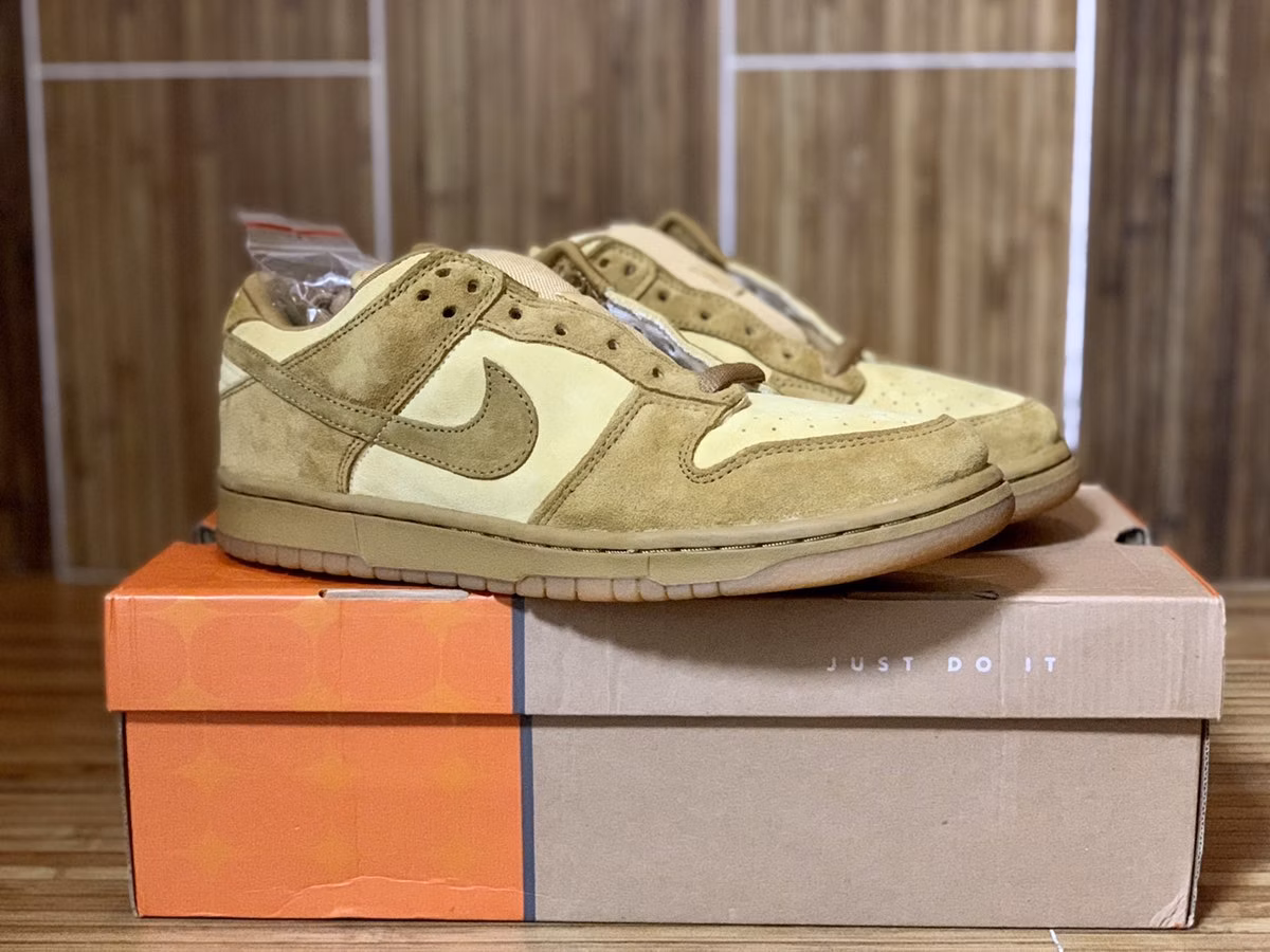 nike-sb-dunk-low-pro-2002-reese-forbes-denim-304292-371