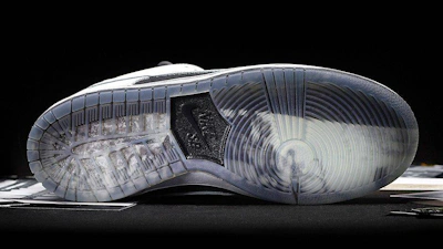 Nike SB Dunk Low Pro '35mm Camera Starp' 504750-020