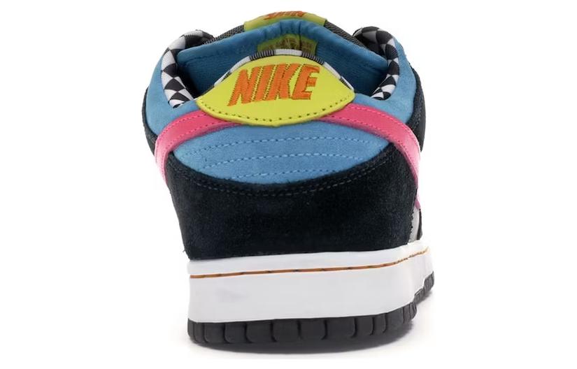 Shop Nike SB Dunk Low Pro '720' 304292-062
