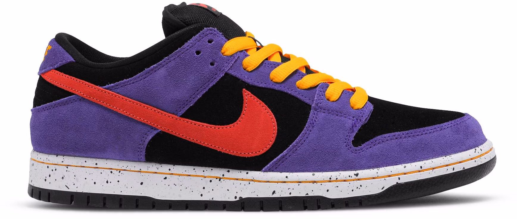 nike-sb-dunk-low-pro-acg-terra