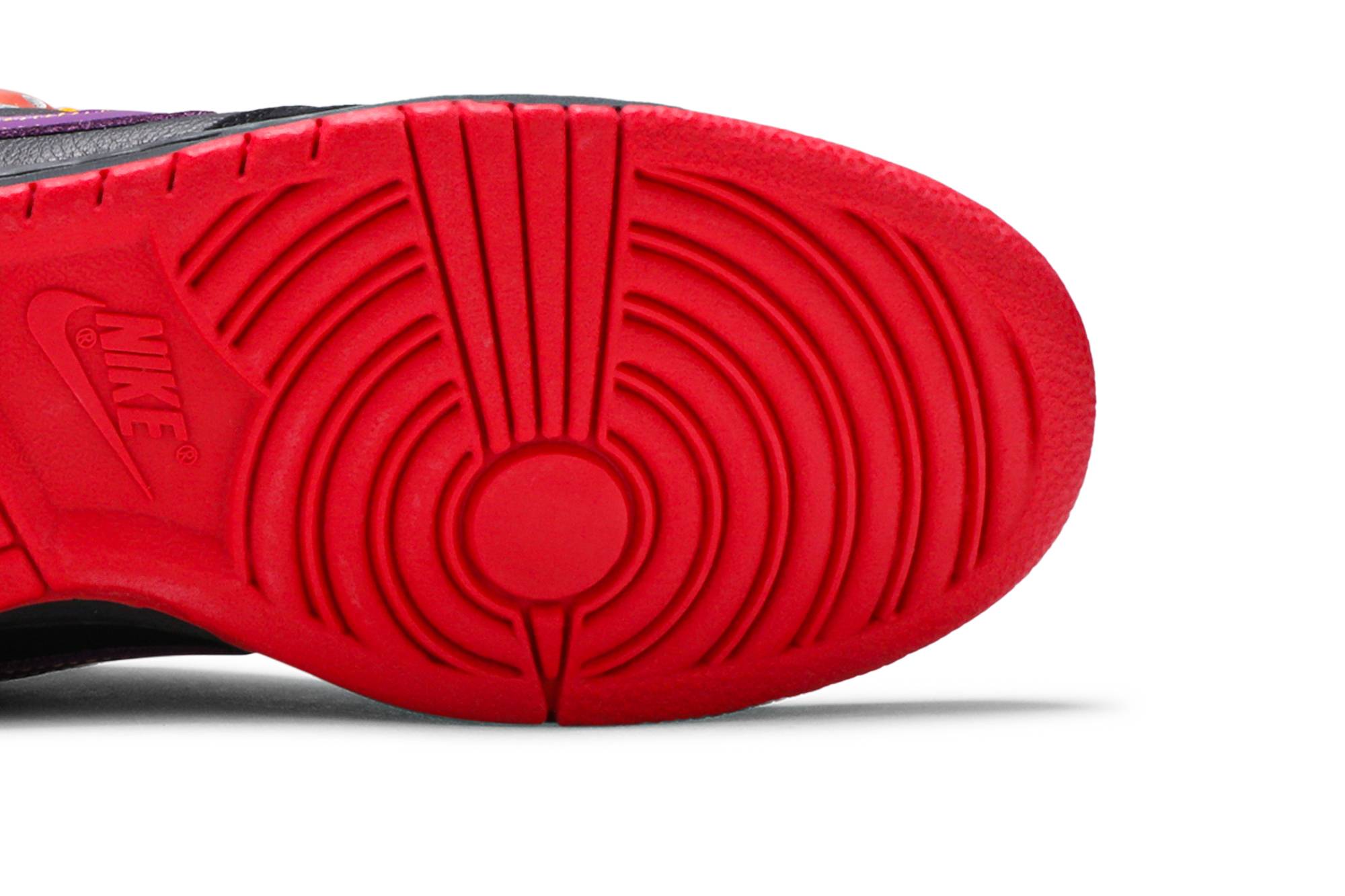 Purchase Nike SB Dunk Low Pro 'Appetite For Destruction' 304292-052