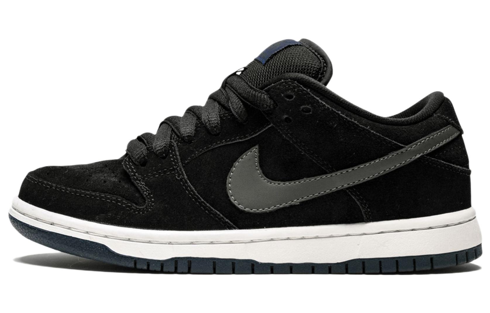 Buy 耐吉 SB Dunk Low Pro '黑午夜霧' 304292-025