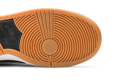 Nike SB Dunk Low Pro 'Black White Gum' 854866-019