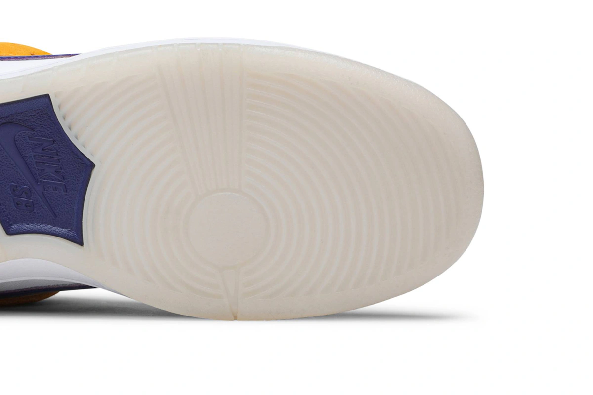 Nike SB Dunk Low Pro 'Laser Orange' BQ6817-800