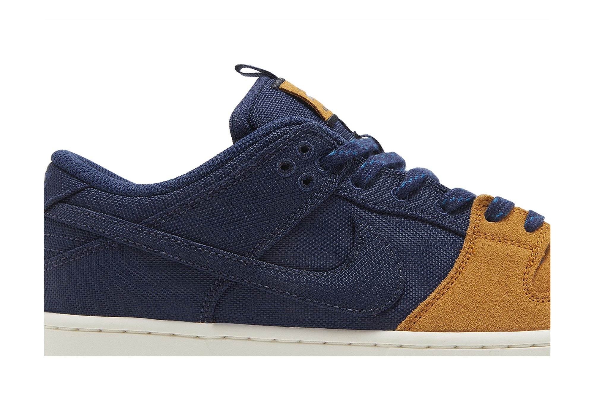 Lookbook 耐吉 SB Dunk Low Pro '午夜海軍藍沙漠赭石' DX6775-400