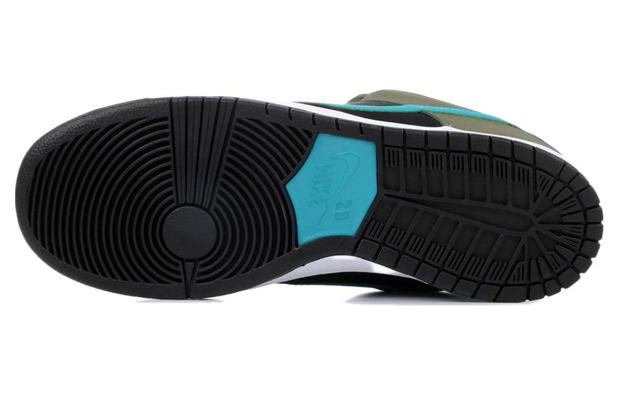 Shop Nike SB Dunk Low Pro 'Oliva Turbo Verde' 304292-230