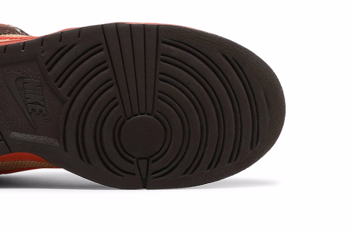 Nike SB Dunk Low Pro 'Reese Forbes Hunter' 304292-281