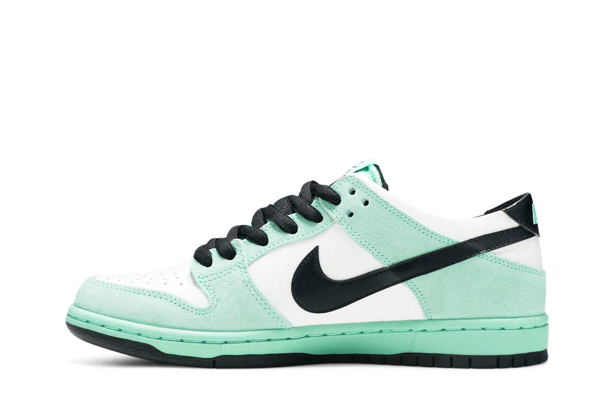 Nike SB Dunk Low Pro 'Sea Crystal' 819674-301