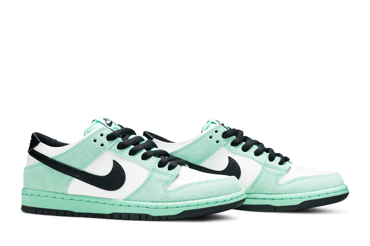 Nike SB Dunk Low Pro 'Sea Crystal' 819674-301