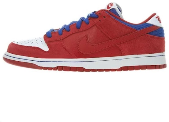 Nike SB Dunk Low Pro 'Superman' Sepatu Sneakers 304292-661 Shop Nike SB Dunk Low Pro 'Superman' Sepatu Sneakers 304292-661