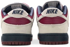 耐克SB Dunk Low Pro '真莓' BQ6817-001 Details for 耐克SB Dunk Low Pro '真莓' BQ6817-001