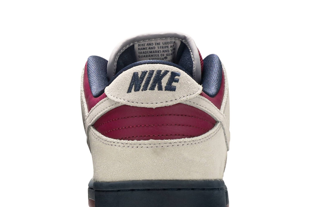 Nike SB Dunk Low Pro 'True Berry' BQ6817-001