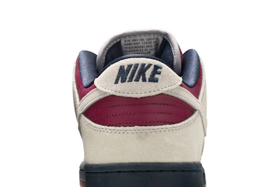 Nike SB Dunk Low Pro 'True Berry' BQ6817-001
