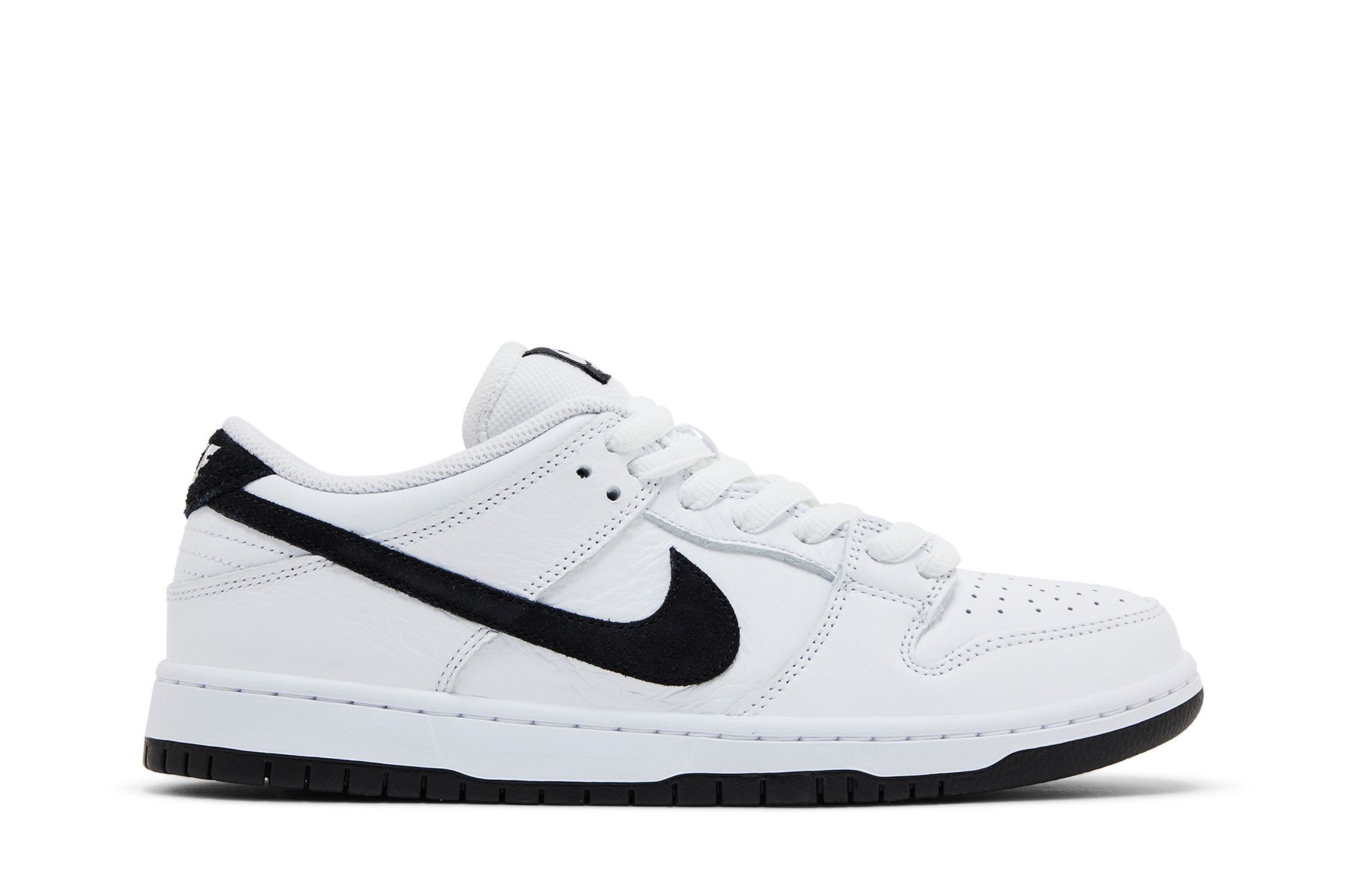 Nike SB Dunk Low Pro 'White Black' HF3704-100