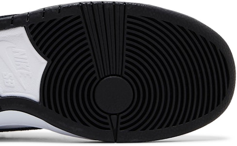 Nike SB Dunk Low Pro 'Putih Hitam' HF3704-100 Purchase Nike SB Dunk Low Pro 'Putih Hitam' HF3704-100