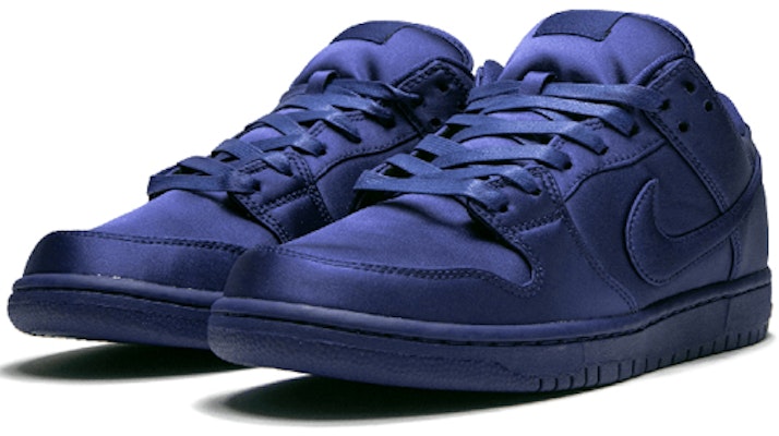 Nike SB Dunk Low TRD 'Satin Biru' AR1577--446(YC) Lookbook Nike SB Dunk Low TRD 'Satin Biru' AR1577--446(YC)
