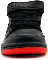 나이키 SB 덩크 미드 프로 '할로윈' (44 characters) 314383-022 Lookbook 나이키 SB 덩크 미드 프로 '할로윈' (44 characters) 314383-022