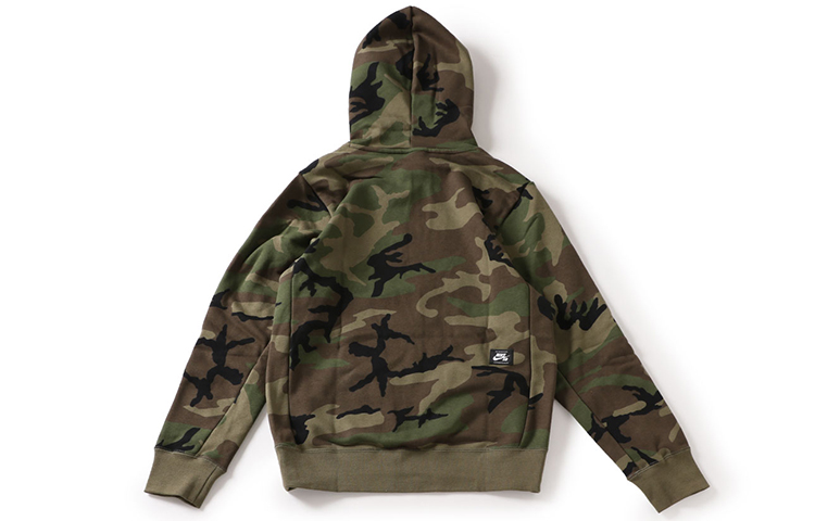 Lookbook Nike SB ERDL Icon Hoodie Hijau Camo Skateboarding Pullover Sweatshirt AT9756-222